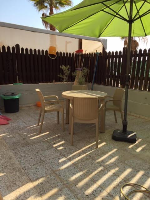 הבית של דרורי Neve Zohar Esterno foto